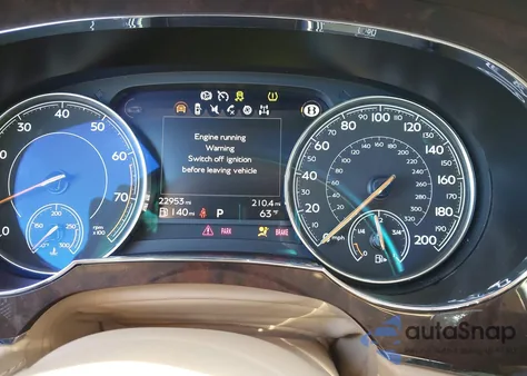 2017 Bentley Bentayga W12/W12 First Edition из США, поврежденный, VIN SJAAC2ZV4HC015750